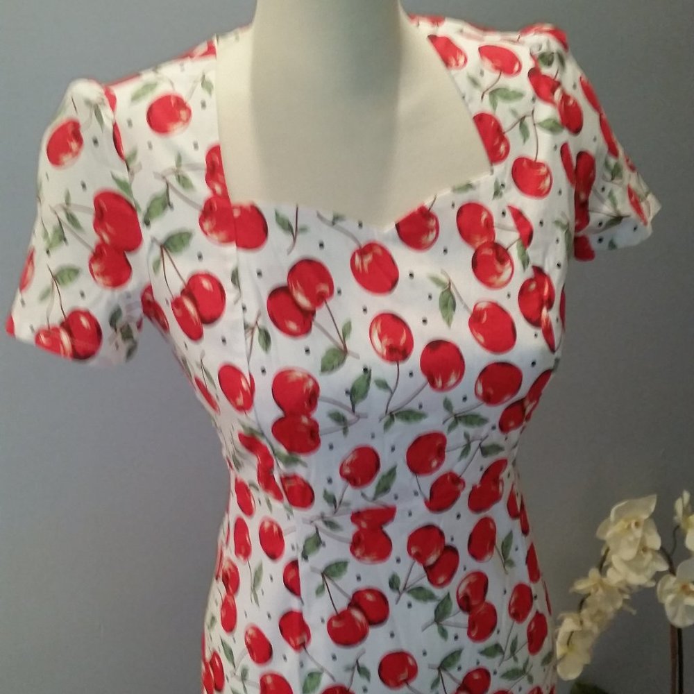 Cherry print midi dress NWT - Picture 3 of 4
